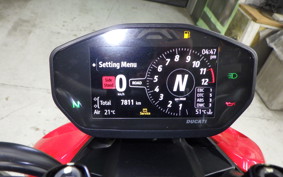DUCATI STREETFIGHTER V2 2023