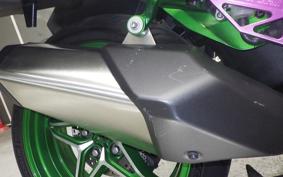KAWASAKI NINJA H2 SX SE 2018 ZXT02A
