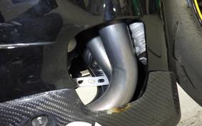 YAMAHA YZF-R1 M 2015