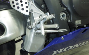 HONDA CBR1000RR 2006 SC57