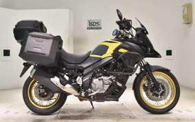 SUZUKI Vｽﾄﾛｰﾑ650XTA 2020 C733A