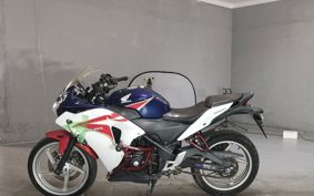 HONDA CBR250R MC41