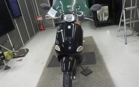 VESPA 125ET4