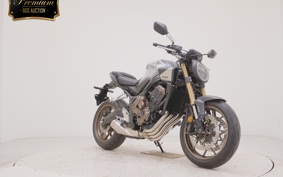 HONDA CB650R E-Clutch 2026 RH17