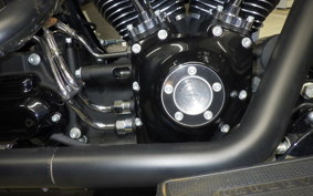 HARLEY FLSTFBS1800 2015