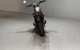 YAMAHA TW225 DG09J