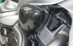 SUZUKI BOULEVARD M109R 2021