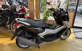 YAMAHA N-MAX SE86J