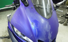 YAMAHA YZF-R25 A 2023 RG74J