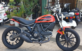 DUCATI SCRAMBLER SIXTY2 2019 KA00