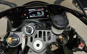 YAMAHA YZF-R1 RN65J
