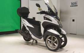 YAMAHA TRICITY 125 SE82J