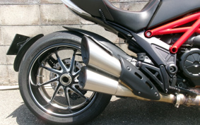 DUCATI DIAVEL CARBON 2014 ZDMG105JAEB