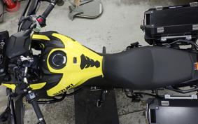 SUZUKI DL650 ( V-Strom 650 ) XTA 2025 C733M