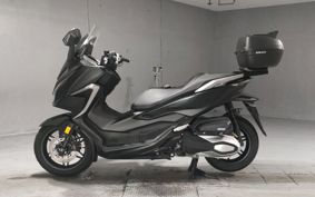 HONDA FORZA MF15
