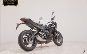 TRIUMPH STREET TRIPLE R 2026