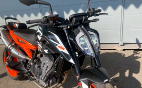 KTM 890 DUKE GP 2024 TU940
