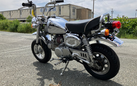 HONDA MON YELLOW LIMITED AB27