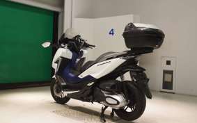 HONDA FORZA 250 2014 MF15