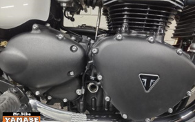 TRIUMPH BONNEVILLE T100 2015 TJ9157