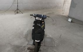 SUZUKI ADDRESS V100 CE13A