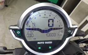 MOTO GUZZI V7 STONE 2022
