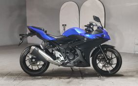 SUZUKI GSX250 R DN11A