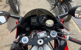 YAMAHA YZF-R1 2005 RN01