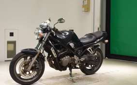 SUZUKI BANDIT 250 2026 GJ74A