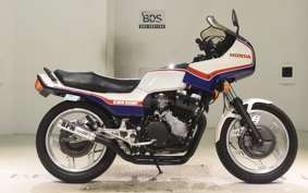 HONDA CBX550F INTEGRA 2025 PC04