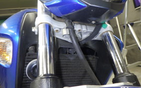 SUZUKI GSR250