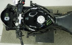 KAWASAKI NINJA ZX-6R 2011