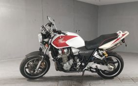 HONDA CB1300SF SUPER FOUR SC54