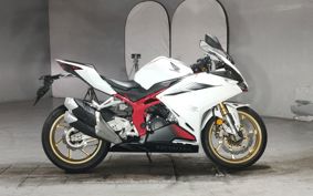HONDA CBR250RR MC51