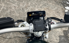 BMW R12 nineT 2025 0N01