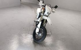 SUZUKI DR-Z400SM SK44A