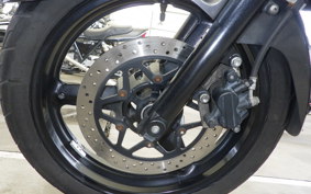 SUZUKI GSR250