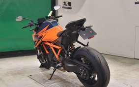 KTM 1290 SUPER DUKE R 2022