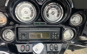HARLEY FLHTCUSE1800CVO 2010 PR8