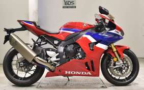 HONDA CBR1000RR RSP 2024 SC82