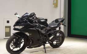 KAWASAKI ZX-25R ZX250E