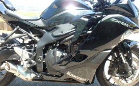 KAWASAKI NINJA ZX-25R ZX250E
