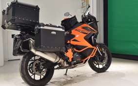 KTM 1290 SUPER ADVENTURE S 2021