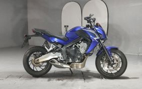HONDA CB650F 2015 RC83