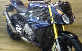 BMW S1000R 2014 0D02