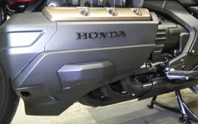 HONDA GL 1800 GOLD WING TOUR DCT 2025 SC79