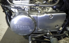 YAMAHA SR400 Gen.3 2004 RH01J