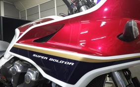 HONDA CB1300SB SUPER BOLDOR 2022 SC54