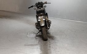 SUZUKI GT750 GT750