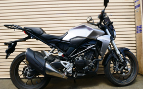 HONDA CB250R MC52